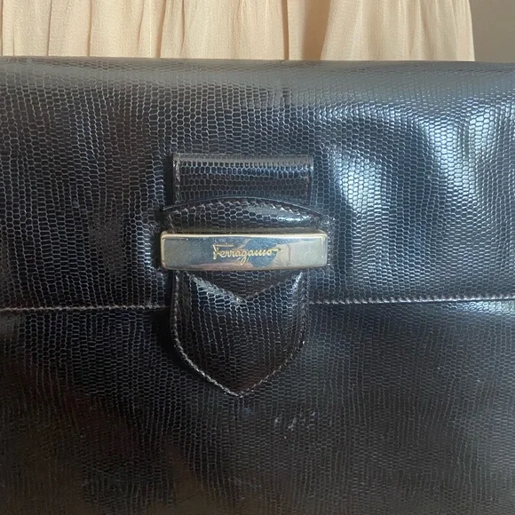 Vintage Ferragamo Snakeskin Embossed Black Leather Convertible Clutch - Picture 2 of 7